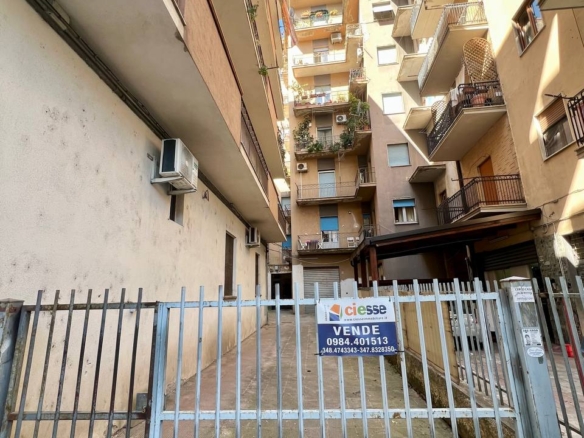 Appartamento – Via Panebianco, Cosenza