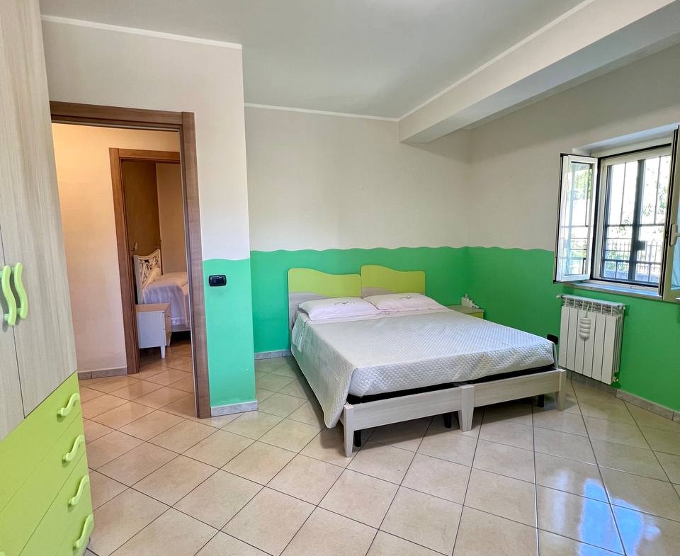 Appartamento con terrazza privata – Settimo di Montalto Uff.